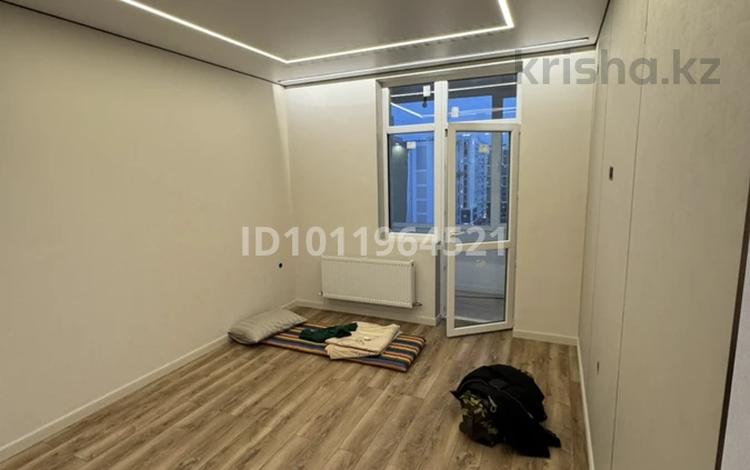 2-комнатная квартира · 36.8 м² · 9/9 этаж, Нажмеденова 5/1 — Азербаева за 26.5 млн ₸ в Астане, Алматы р-н — фото 3