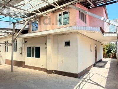 Отдельный дом · 13 комнат · 400 м² · 6 сот., Бенберина 145 за 70 млн ₸ в Алматы, Ауэзовский р-н