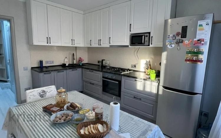 3-бөлмелі пәтер · 85 м² · 3/7 қабат, МАКАТАЕВА 33/2, бағасы: 66 млн ₸ в Алматы, Медеуский р-н — фото 12