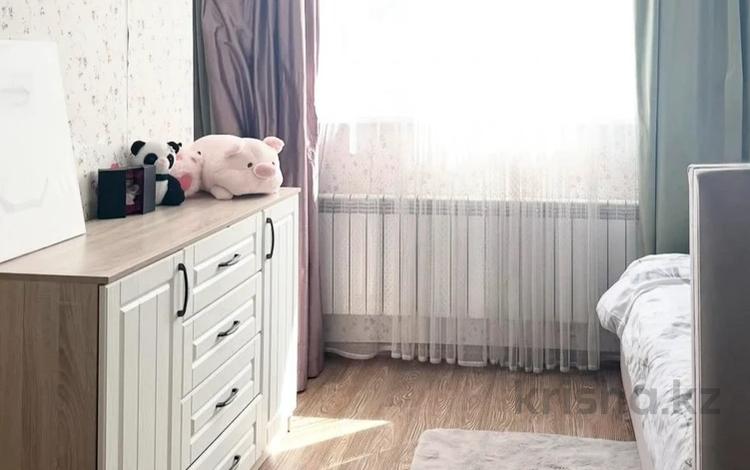 3-бөлмелі пәтер · 100 м² · 5/14 қабат, Торайгырова 25/3, бағасы: 75 млн ₸ в Алматы, Бостандыкский р-н — фото 2