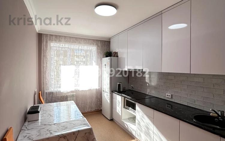 2-комнатная квартира · 61 м² · 6/9 этаж, Карагайлы 84 за 26.5 млн ₸ в Семее — фото 3