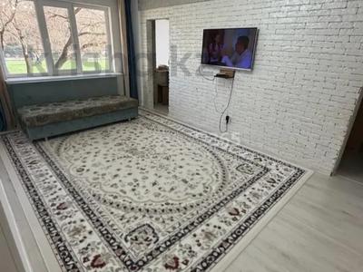 2-комнатная квартира · 43.2 м² · 1/5 этаж, мкр Центральный, Абая 17 за 14 млн 〒 в Атырау