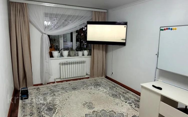 1-комнатная квартира · 47.6 м² · 1/3 этаж, 1 микрорайон за 13.5 млн ₸ в Актобе — фото 6