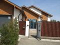 Жеке үй · 4 бөлме · 220 м² · 12 жүзд., Дауылпаз 10 — Молдагулова, бағасы: 130 млн ₸ в Актобе, жилой массив Юго-Запад-1