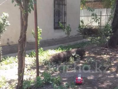 Жеке үй · 6 бөлме · 85 м² · 9 жүзд., Абая 12 — Толе би, бағасы: 17 млн ₸ в Ленгере