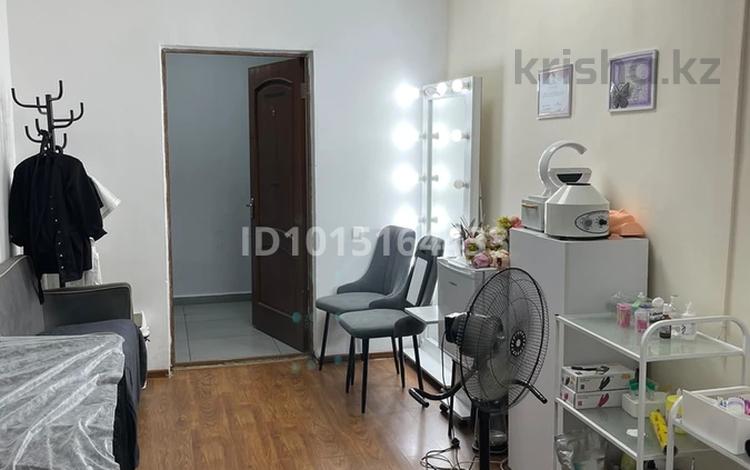 Офисы, магазины и бутики, салоны красоты, образование, студии · 18 м² за 160 000 ₸ в Алматы, Медеуский р-н — фото 2