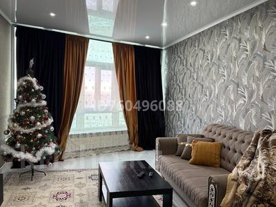 3-комнатная квартира · 80 м² · 16/25 этаж, мкр 11 112в за 2 000 〒 в Актобе