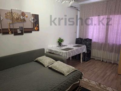 1-бөлмелі пәтер · 38 м² · 1/3 қабат, Карасай Батыра — Школа Абая, бағасы: 10 000 〒 в Каскелене