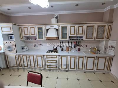 2-комнатная квартира · 90 м² · 9/10 этаж, мкр. Алтын орда, С Баишева 7а — Мангилик Ел за 195 000 ₸ в Актобе
