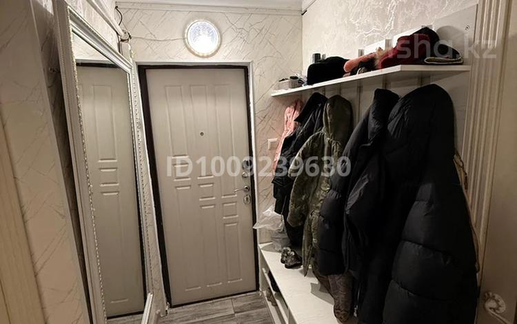 2-бөлмелі пәтер · 50 м² · 1/5 қабат, 18-й микрорайон, 18-й микрорайон 63 — Авицина, бағасы: 19 млн ₸ в Шымкенте, Аль-Фарабийский р-н — фото 2