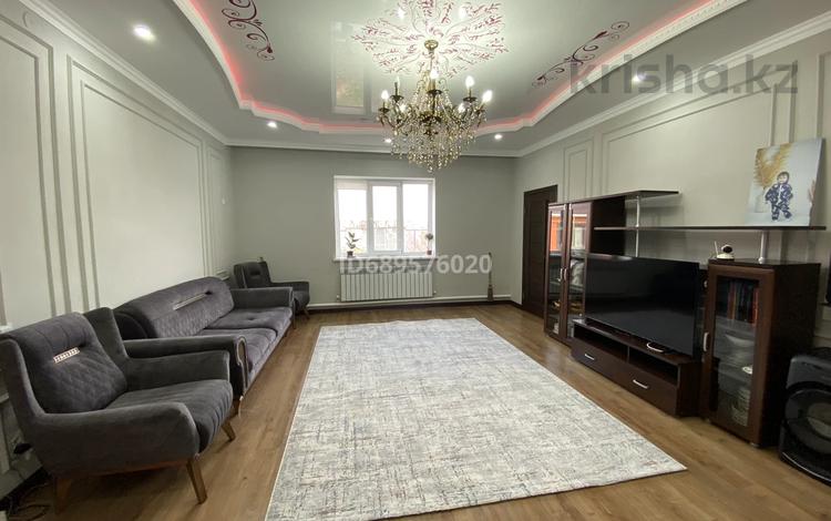 Жеке үй · 5 бөлме · 200 м² · 8 жүзд., Аксай Достык 25А, бағасы: 46 млн ₸ в Атырау — фото 2