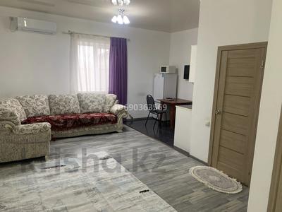 2-комнатная квартира · 44 м² · 1/2 этаж, мкр Береке, 13-й улица 1 за 100 000 〒 в Атырау