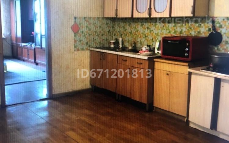 2-комнатный дом помесячно, 60 м², Сейфулина 28/3