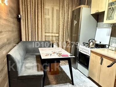 4-комнатная квартира · 82.5 м² · 1/5 этаж, Водник 3 за 33 млн ₸ в Боралдае (Бурундай), мкр Водник-3
