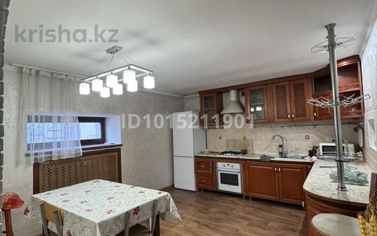 2-комнатная квартира · 36 м² · 1 этаж, мкр Шанырак-1 за 200 000 ₸ в Алматы, Алатауский р-н — фото 2