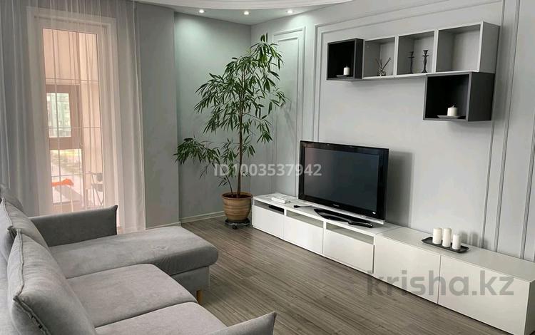 2-комнатная квартира · 64 м² · 5/9 этаж, Сауран 3 — Рядом с ТЦ Керуен за 270 000 〒 в Астане, Есильский р-н — фото 2