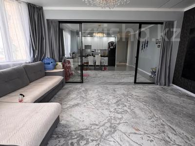 2-комнатная квартира · 100.6 м² · 6/9 этаж, Маншук Маметовой за 38 млн ₸ в Уральске