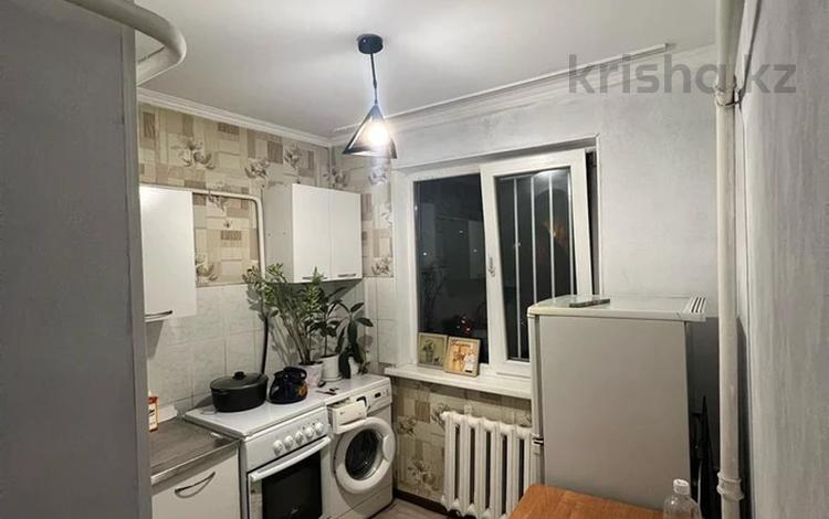 1-комнатная квартира, 33 м², 4/4 этаж помесячно, Розыбакиева