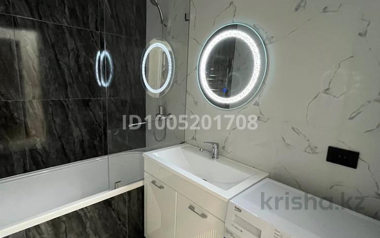2-комнатная квартира · 55 м² · 5/12 этаж, мкр Кайтпас 1, Байдибек би 116 за 250 000 ₸ в Шымкенте, Каратауский р-н — фото 2