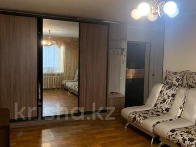 3-комнатная квартира, 60 м², 2/9 этаж, Бурова 10 за 25.3 млн 〒 в Усть-Каменогорске