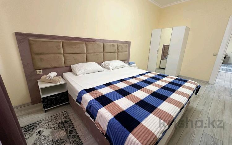 3-комнатная квартира · 82 м² · 8/19 этаж, 7А мкр, Мкр.7а 21 за 20 000 〒 в Актау — фото 56