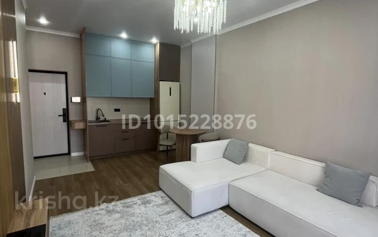 2-комнатная квартира · 40.5 м² · 6/16 этаж, Казыбек би 41 за 270 000 ₸ в Астане, Нура р-н — фото 2