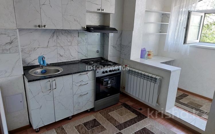 1-комнатная квартира · 40 м² · 4/5 этаж, мкр Тастак-2 53 за 250 000 〒 в Алматы, Алмалинский р-н — фото 2