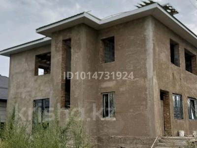 Отдельный дом · 7 комнат · 320 м² · 7 сот., Орбулак — Находится возле школы Б.Сокпакбаева за 70 млн ₸ в Каскелене
