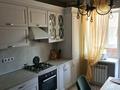 3-бөлмелі пәтер · 93 м² · 2/9 қабат, Абубакира Кердери (Сурова) 120, бағасы: 42 млн ₸ в Уральске — фото 17
