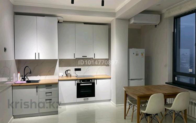 2-комнатная квартира · 50 м² · 16/17 этаж, Толе би 185А за 350 000 ₸ в Алматы, Алмалинский р-н — фото 2