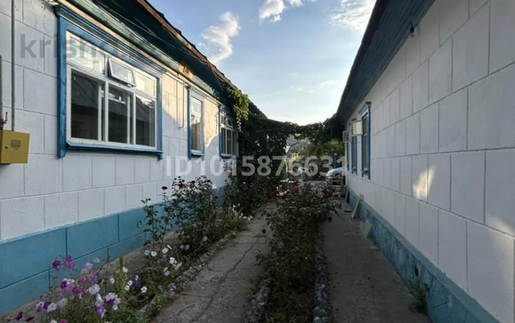 Отдельный дом · 8 комнат · 200 м² · 13 сот., Райымбек Батыр 16 — Хангельди Батыра за 60 млн ₸ в Есик — фото 2