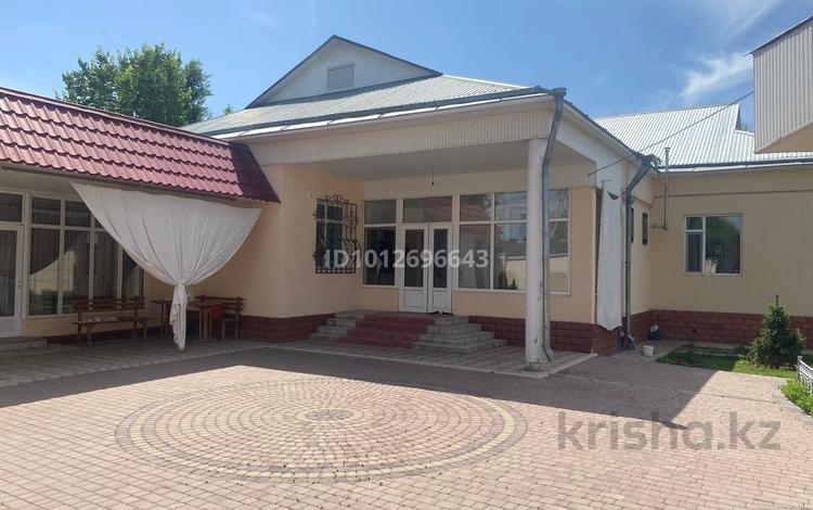 Жеке үй · 7 бөлме · 220 м² · 10 жүзд., Туйебекова 22, бағасы: 120 млн ₸ в Таразе — фото 2