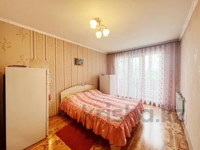 2-комнатная квартира, 48 м², 5/5 этаж, металлургов за 9.5 млн 〒 в Темиртау