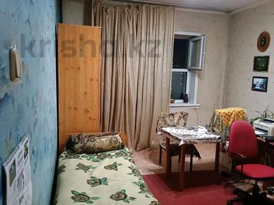 1-комнатная квартира · 39.8 м² · 8/9 этаж, мкр Аксай-4 за 28 млн 〒 в Алматы, Ауэзовский р-н