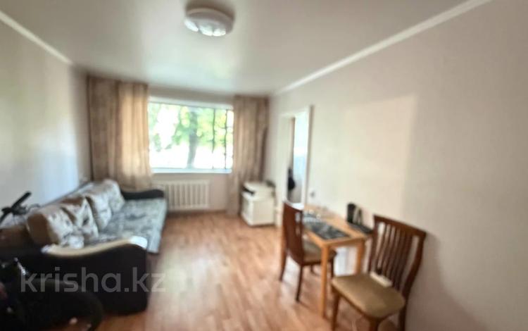 2-бөлмелі пәтер · 46.7 м² · 1/5 қабат, Кобыланды батыра 40, бағасы: 16 млн ₸ в Костанае — фото 2