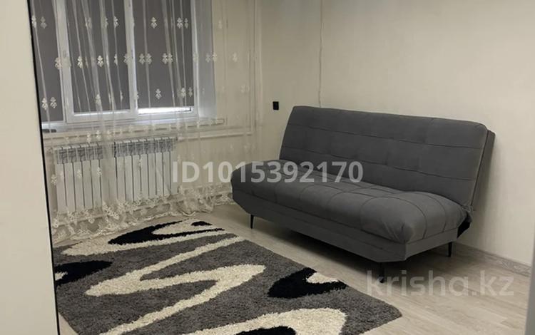 1-комнатная квартира · 37 м² · 1/2 этаж, мкр Центральный, махамбета 97а за 10.5 млн ₸ в Атырау — фото 2