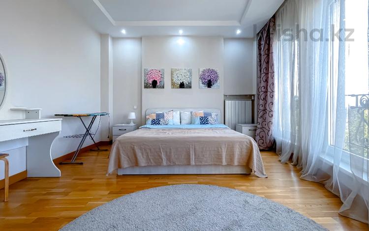 2-комнатная квартира · 80 м² · 5/7 этаж, Мкр. Мирас 157 за 500 000 ₸ в Алматы, Бостандыкский р-н — фото 11