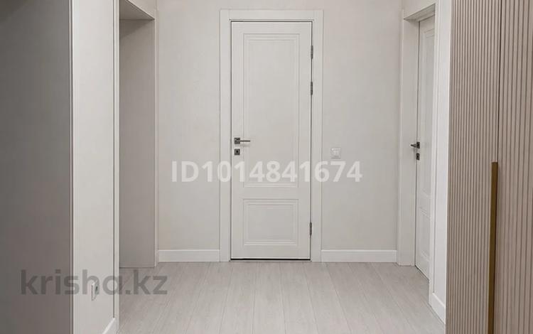 3-комнатная квартира · 106 м² · 9/10 этаж, мкр. Алтын орда, Алия Молдагулова 62 — А. Молдагулова- Мангилик Ел, остановка Золотой квартал за 42.9 млн ₸ в Актобе — фото 2