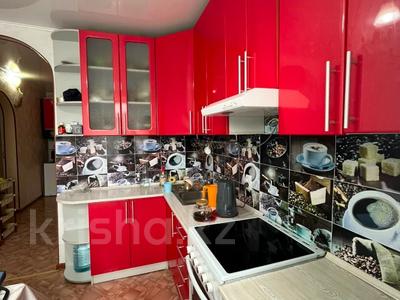 4-комнатная квартира · 77 м² · 8/9 этаж, мкр Юго-Восток, Мкр Степной 1 за 28.5 млн ₸ в Караганде, Казыбек би р-н