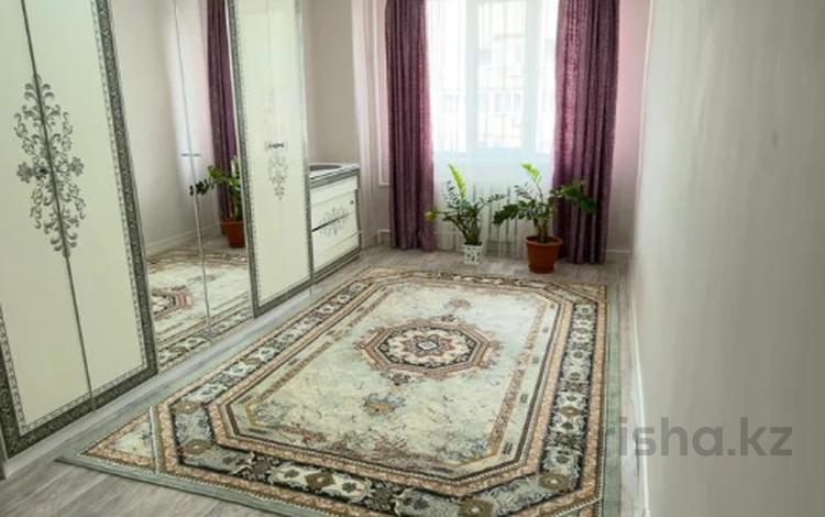 2-бөлмелі пәтер · 77.4 м² · 9/10 қабат, набережная 84, бағасы: 18 млн ₸ в Актобе, мкр. Курмыш — фото 2
