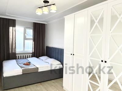 3-бөлмелі пәтер · 60 м² · 5/5 қабат, Жаңа қала ш/а., Бухар Жырау 54а, бағасы: 400 000 ₸ в Караганде, Казыбек би р-н