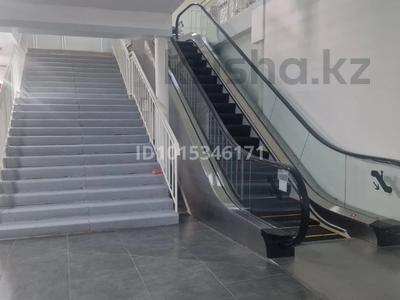 Офисы, магазины и бутики · 73 м² за 73 000 ₸ в Актобе, мкр. Курмыш