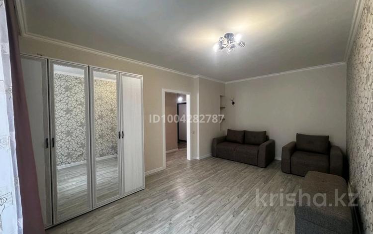 1-комнатная квартира · 42 м² · 6/12 этаж, Манглик Ел 58 за 240 000 ₸ в Астане, Есильский р-н — фото 2