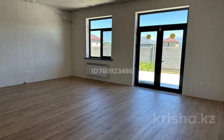 Отдельный дом · 4 комнаты · 144.2 м² · помесячно, Майкы би — Алатауская трасса за 450 000 〒 в  — фото 2