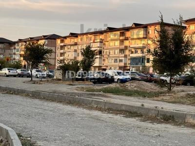 1-бөлмелі пәтер · 44.4 м² · 3/5 қабат, 15 мик 4 — Ал фараби, бағасы: 13.5 млн 〒 в Таразе