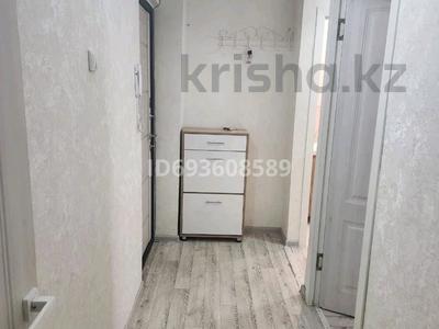 2-комнатная квартира, 44 м², 3/4 этаж помесячно, мкр №10 4 — Шаляпина __Алтынсаоина за 250 000 〒 в Алматы, Ауэзовский р-н