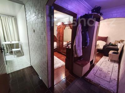2-бөлмелі пәтер · 44 м² · 3/5 қабат, Ақсай-2 ш/а., бағасы: 32 млн ₸ в Алматы, Ауэзовский р-н