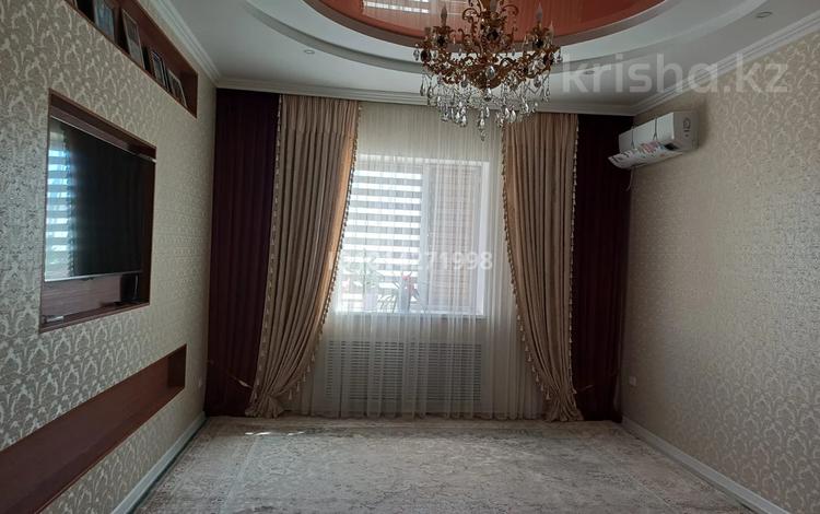 4-комнатная квартира · 110 м² · 2/5 этаж, 27-й мкр 87 за 45 млн ₸ в Актау — фото 2