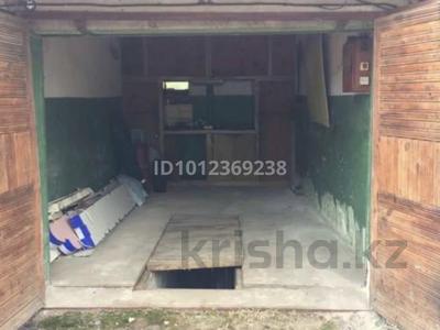 Гараж · 18 м² · Рашидова — Парк не зависимости,Цитадель,старый город, бағасы: 15 000 ₸ в Шымкенте