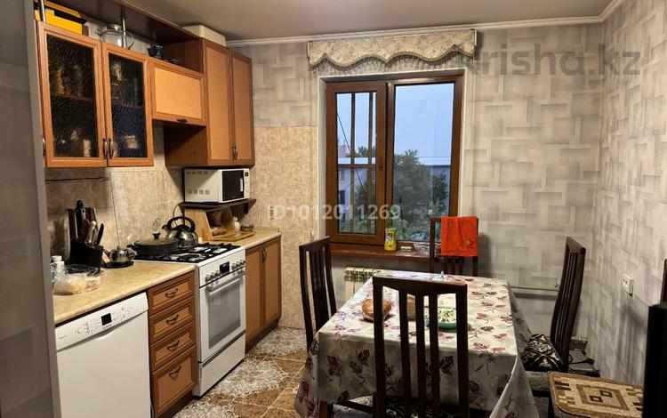 4-бөлмелі пәтер · 85 м² · 5/5 қабат, мкр Тастак-1, бағасы: 53 млн ₸ в Алматы, Ауэзовский р-н — фото 2